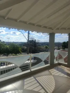 Casa com 4 Quartos para alugar, 300m² no Jardim Itamaraty, Lençóis Paulista