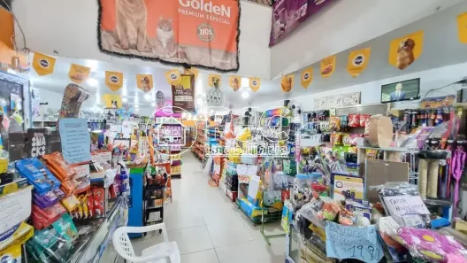 Ponto Comercial à venda, 216m² no Vila Isabel, Rio de Janeiro