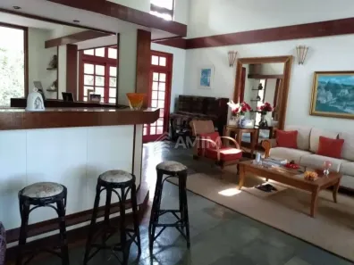 Casa de Condomínio com 5 Quartos à venda, 381m² no Itaipu, Niterói