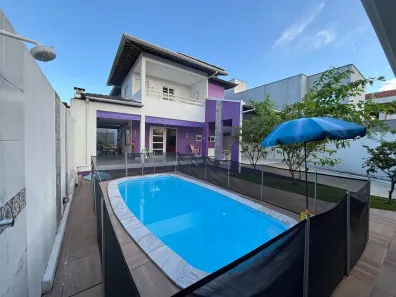 Casa com 5 Quartos à venda, 220m² no Antares, Maceió