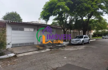 Casa com 3 Quartos para alugar, 230m² no Granja Julieta, São Paulo