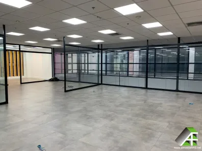 Sala Comercial com 1 Quarto para alugar, 800m² no Vila Olímpia, São Paulo
