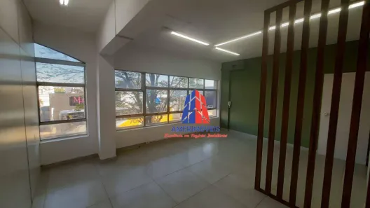 Sala Comercial para alugar, 117m² no Chácara Girassol, Americana