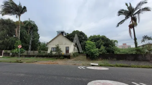 Lote/Terreno à venda, 2259m² no Saguaçu, Joinville