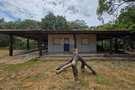 Fazenda/Sítio com 2 Quartos à venda, 266m² no Novo Tempo, Cuiabá