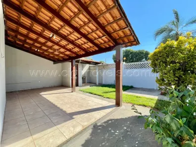 Casa de Condomínio com 3 Quartos à venda, 214m² no Chácaras São Pedro, Aparecida de Goiânia