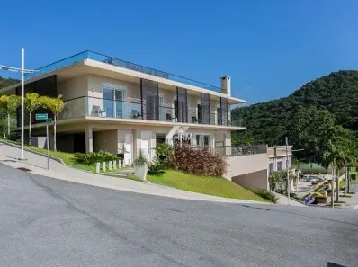 Casa com 5 Quartos à venda, 555m² no Barra, Balneário Camboriú