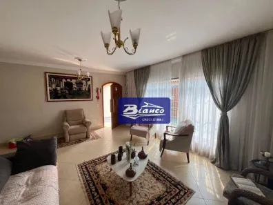 Casa com 3 Quartos à venda, 176m² no Jardim Santo Eduardo, Guarulhos