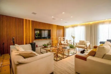 Casa de Condomínio com 4 Quartos para venda ou aluguel, 550m² no Jardim Petrópolis, São Paulo
