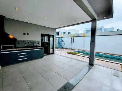 Casa de Condomínio com 3 Quartos para alugar, 226m² no Piracangaguá, Taubaté