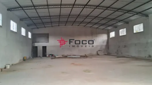 Galpão/Depósito/Armazém para alugar, 400m² no Parque Santos Dumont, São José dos Campos