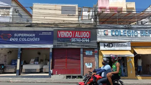 Prédio Comercial para alugar, 820m² no Brotas, Salvador
