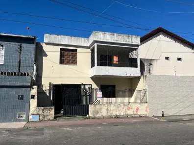 Casa com 3 Quartos à venda, 200m² no Alto da Balança, Fortaleza