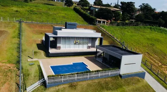 Casa de Condomínio com 4 Quartos à venda, 220m² no Condomínio Jardim das Palmeiras, Bragança Paulista