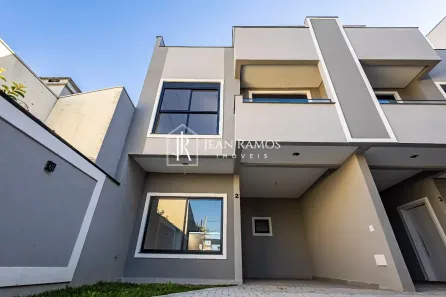 Sobrado com 3 Quartos à venda, 135m² no Xaxim, Curitiba