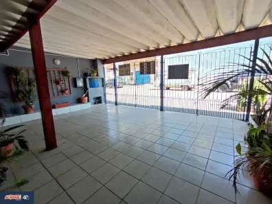 Casa com 3 Quartos à venda, 230m² no Vila Barros, Guarulhos
