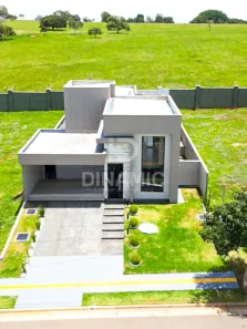 Casa de Condomínio com 3 Quartos à venda, 180m² no Terras Alpha Residencial 1, Senador Canedo