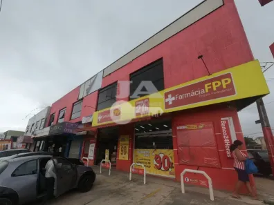 Sala Comercial para alugar, 200m² no Tatuquara, Curitiba