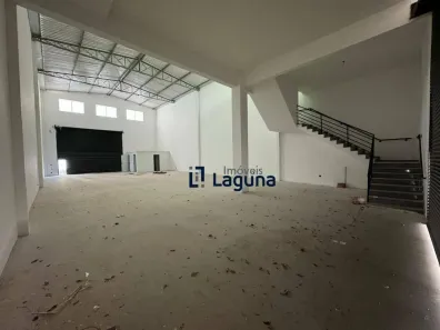 Galpão/Depósito/Armazém para alugar, 380m² no Santa Terezinha, Santo André