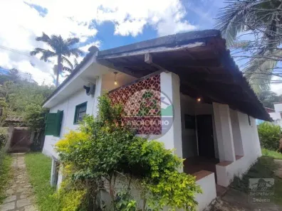 Casa com 2 Quartos à venda, 415m² no Pedro do Rio, Petrópolis