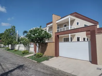 Casa de Condomínio com 4 Quartos à venda, 304m² no Ponta Grossa, Maricá