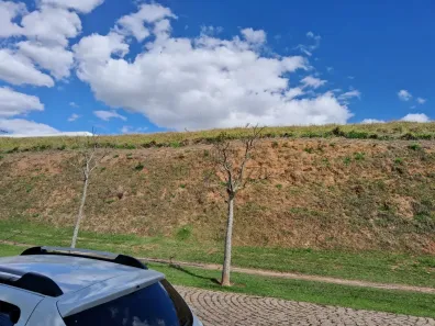 à venda, 1197m² no Vargem Grande, São José dos Campos