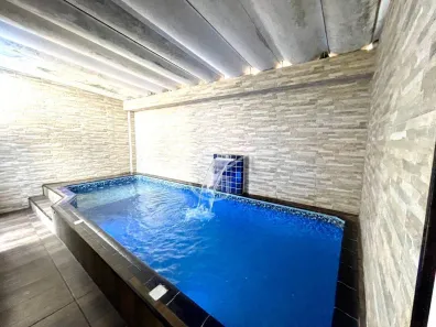 Sobrado com 3 Quartos à venda, 166m² no Boqueirão, Santos