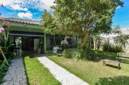 Casa com 4 Quartos à venda, 156m² no Jardim das Américas, Curitiba