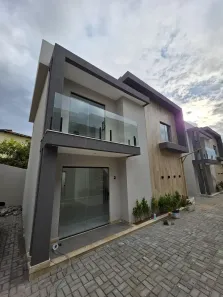 Casa de Condomínio com 4 Quartos à venda, 132m² no Ipitanga, Lauro de Freitas
