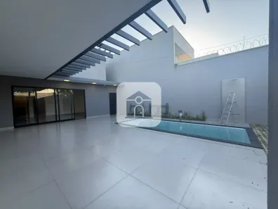 Casa com 3 Quartos à venda, 210m² no Vigilato Pereira, Uberlândia