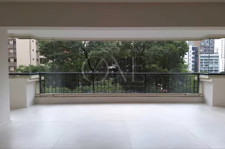 Apartamento com 3 Quartos à venda, 230m² no Vila Uberabinha, São Paulo