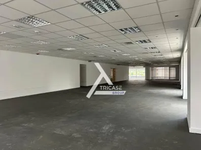 Sala Comercial para alugar, 325m² no Vila Olímpia, São Paulo