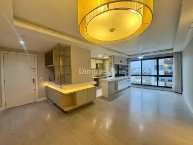 Apartamento com 3 Quartos para alugar, 101m² no Cristal, Porto Alegre