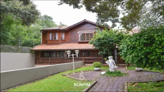 Casa com 4 Quartos à venda, 240m² no Santa Felicidade, Curitiba