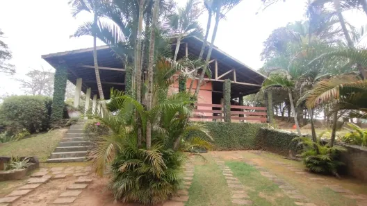 Fazenda/Sítio com 3 Quartos à venda, 710m² no Pau Arcado, Campo Limpo Paulista