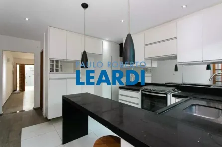 Sobrado com 3 Quartos para venda ou aluguel, 147m² no Vila Gomes Cardim, São Paulo