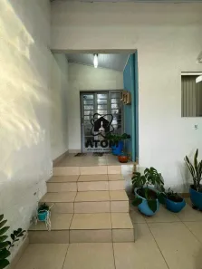 Casa com 2 Quartos à venda, 250m² no Conjunto Habitacional C.D.H.U., Taubaté