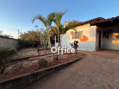 Casa com 2 Quartos à venda, 139m² no Vila Góis, Anápolis