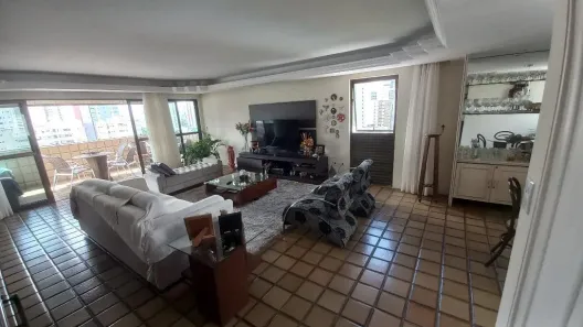 Apartamento com 4 Quartos à venda, 220m² no Graças, Recife