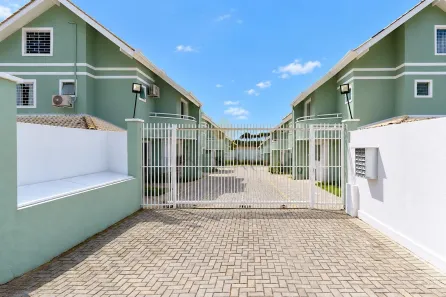 Sobrado com 3 Quartos à venda, 125m² no Alto Boqueirão, Curitiba