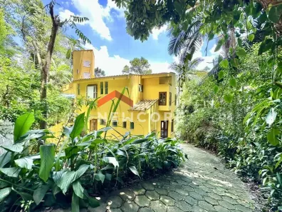 Casa de Condomínio com 3 Quartos à venda, 485m² no Condomínio Iolanda, Taboão da Serra