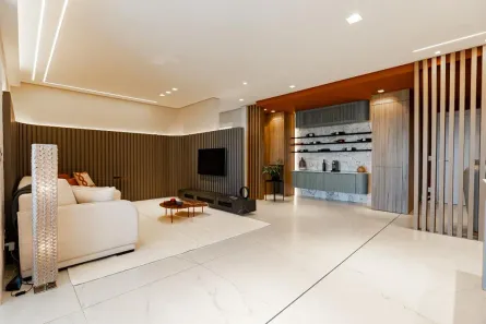Apartamento com 3 Quartos à venda, 161m² no Zona 03, Maringá