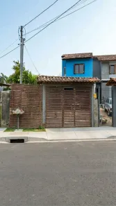 Sobrado com 2 Quartos à venda, 85m² no Restinga, Porto Alegre