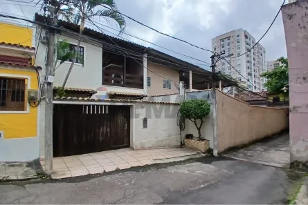 Casa com 2 Quartos à venda, 157m² no Marechal Hermes, Rio de Janeiro