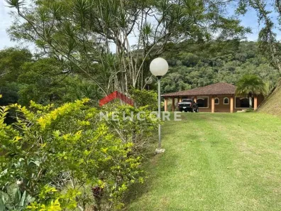 Fazenda/Sítio com 4 Quartos à venda, 250m² no Palestina, Juquitiba