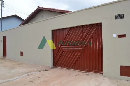 Casa com 4 Quartos para alugar, 92m² no Setor Maysa, Trindade