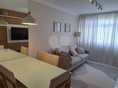 Apartamento com 2 Quartos à venda, 70m² no Vila Gumercindo, São Paulo