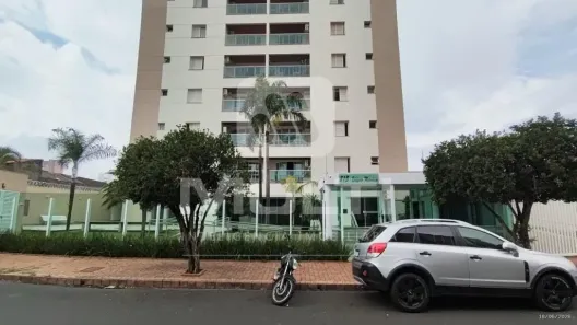 Apartamento com 4 Quartos para alugar, 140m² no Martins, Uberlândia