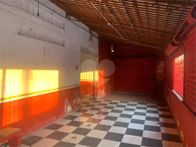 Ponto Comercial para alugar, 200m² no Jardim Ipanema (Cidade Líder), São Paulo