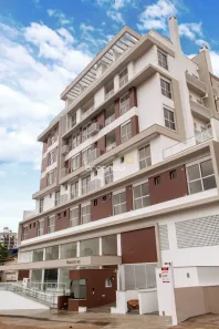 Apartamento à venda, 32m² no Centro, Florianópolis